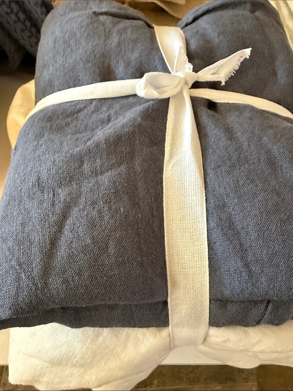 Linen Cal King Fitted Sheet Set - White with Nightfall Pillowcases
